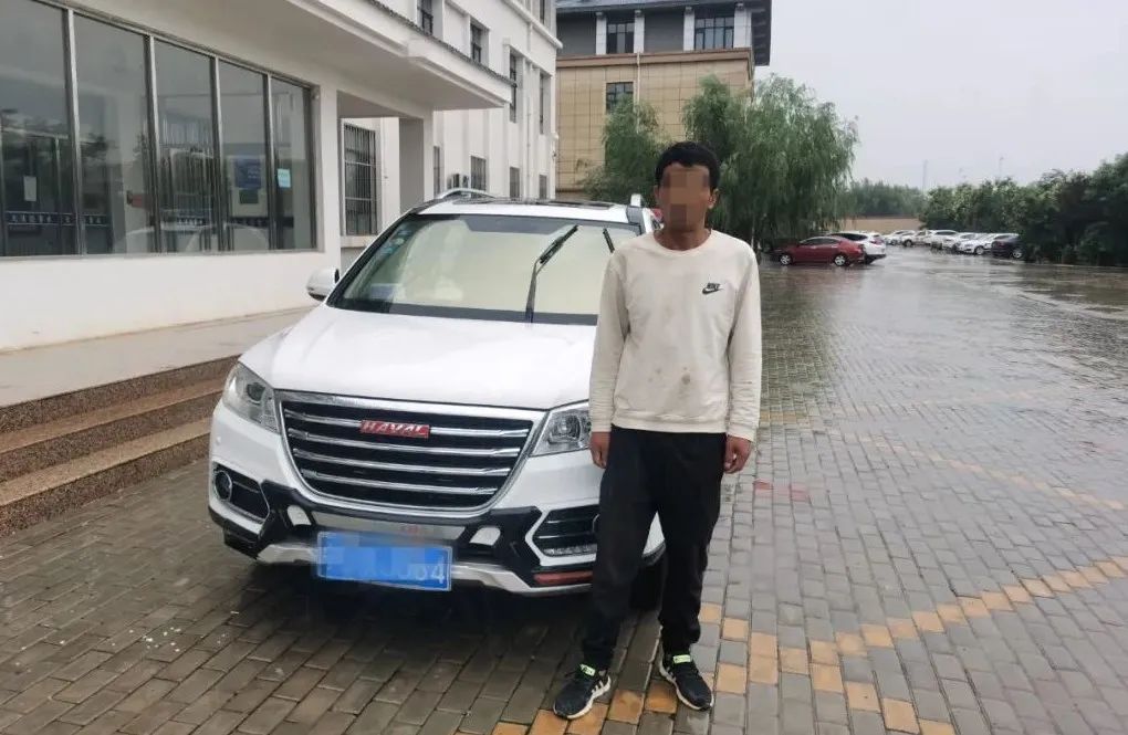 吊销机动车驾驶证后几年不能申请,驾驶证吊销期间仍驾车高速被查