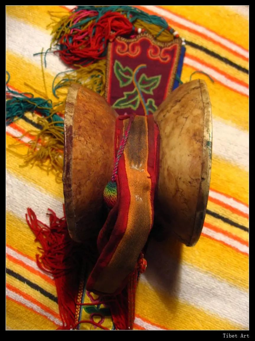 如何区分藏传佛教寺庙,藏传佛教四派的寺庙标志区别