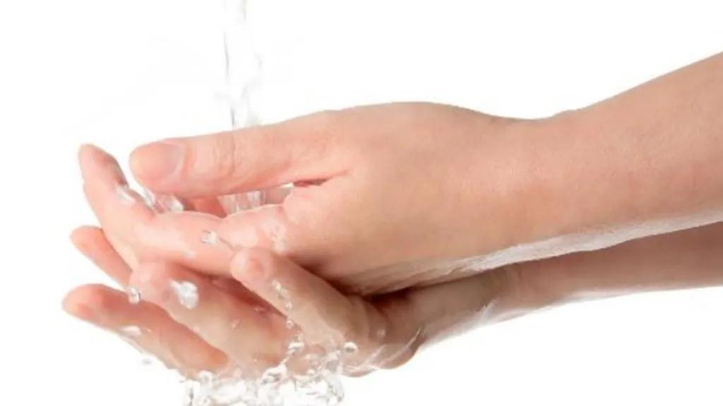 怎样洗墨水渍留下的衣服,真丝衣服墨水渍怎么洗