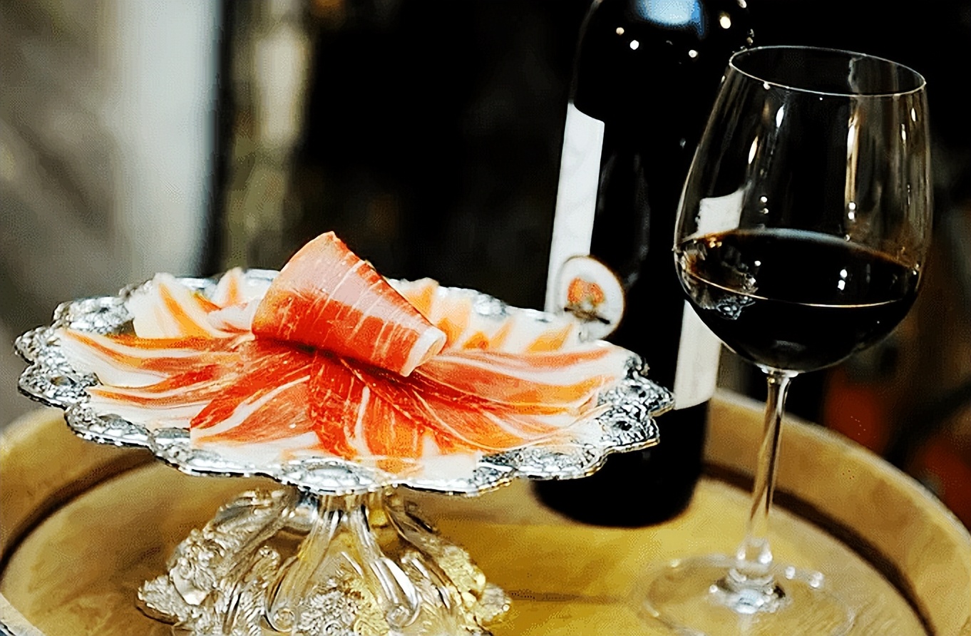 伊比利亚火腿为什么卖那么贵,伊比利亚火腿凭什么是世界最贵