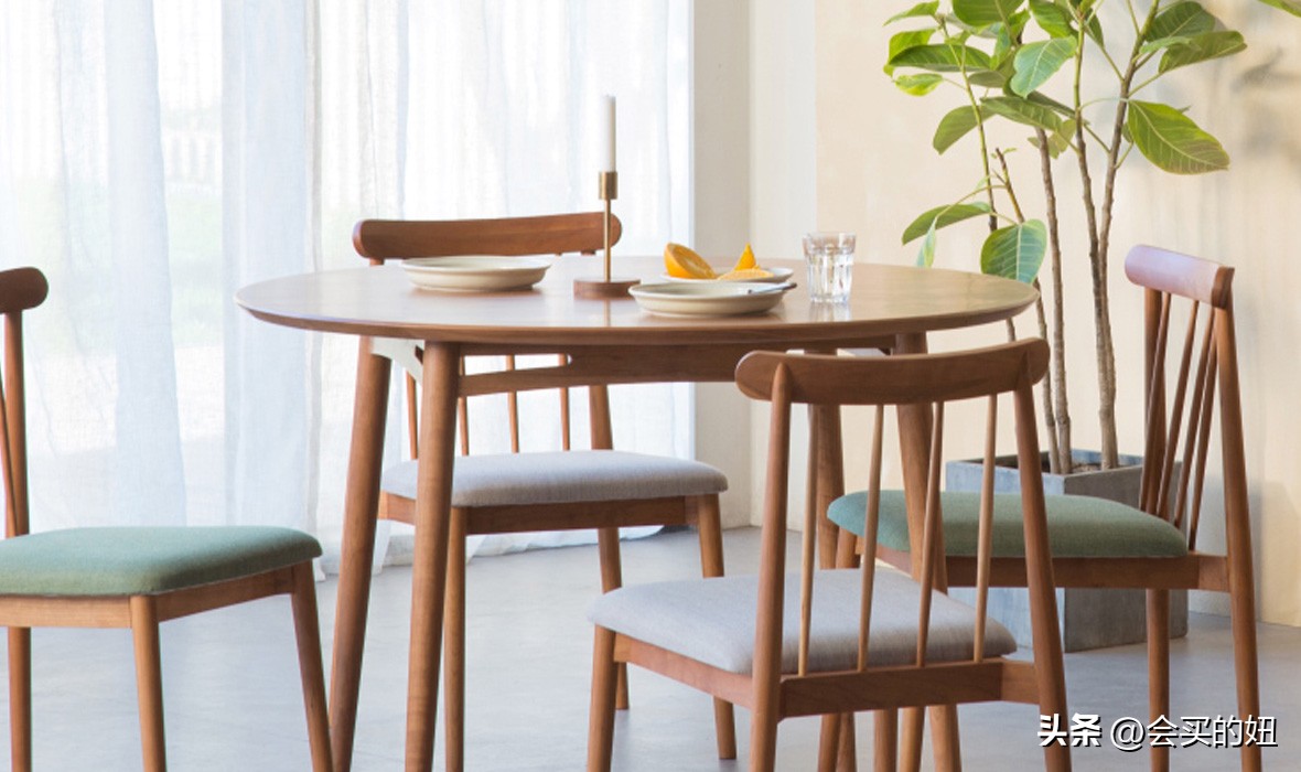 餐厅加厚实木餐桌纯实木,值得推荐的实木餐桌