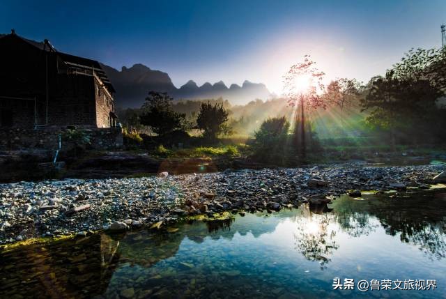 河南山西交界风景区,河南风景绝美的小县城
