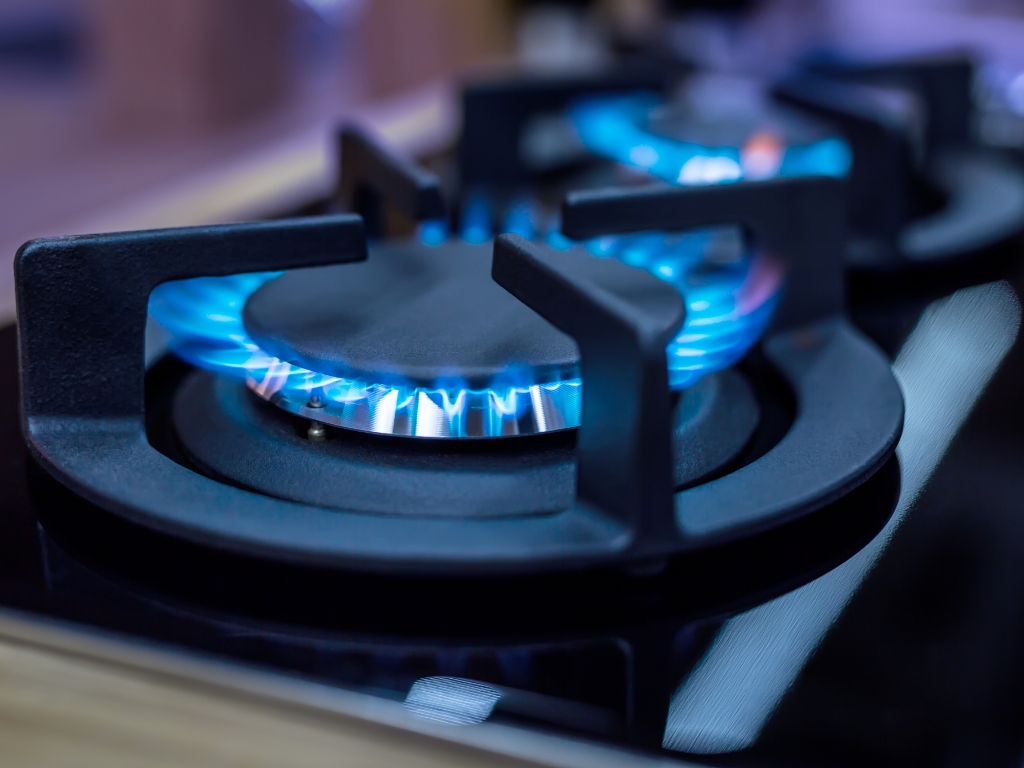 买集成灶安装遇到什么坑,集成灶安装不好的原因