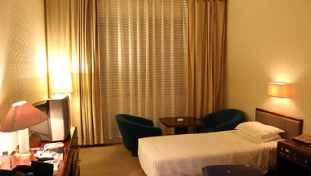 朝鲜美女嫁中国大叔,朝鲜姑娘嫁中国小伙