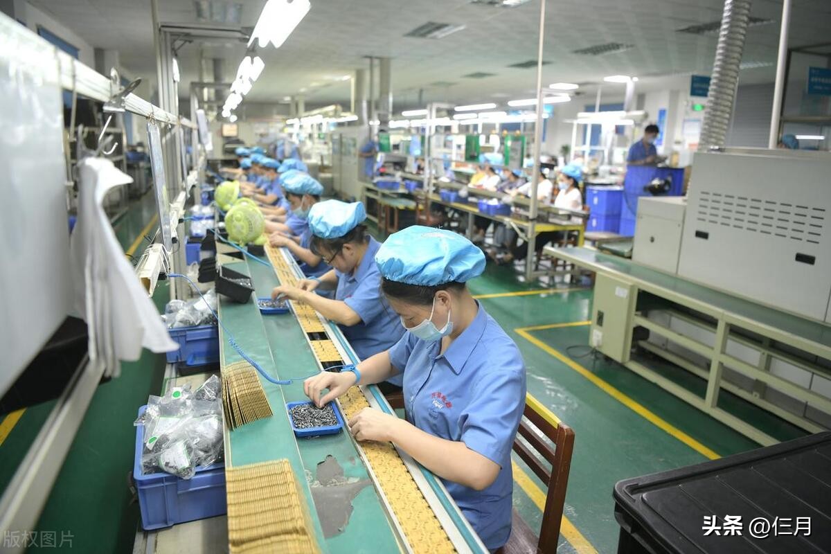 工厂流水线工人的辛酸,工厂人手不够老板也不招人