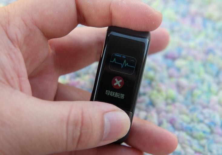 血压监测智能手环测评,测血压手环测评推荐