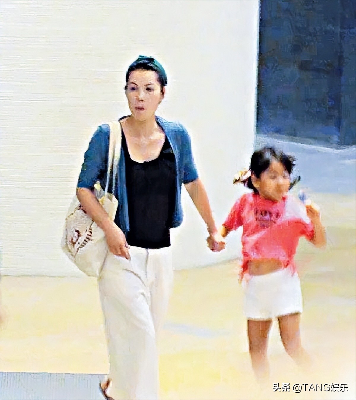 tvb倚天屠龙记周芷若扮演者,tvb倚天屠龙记张无忌扮演者