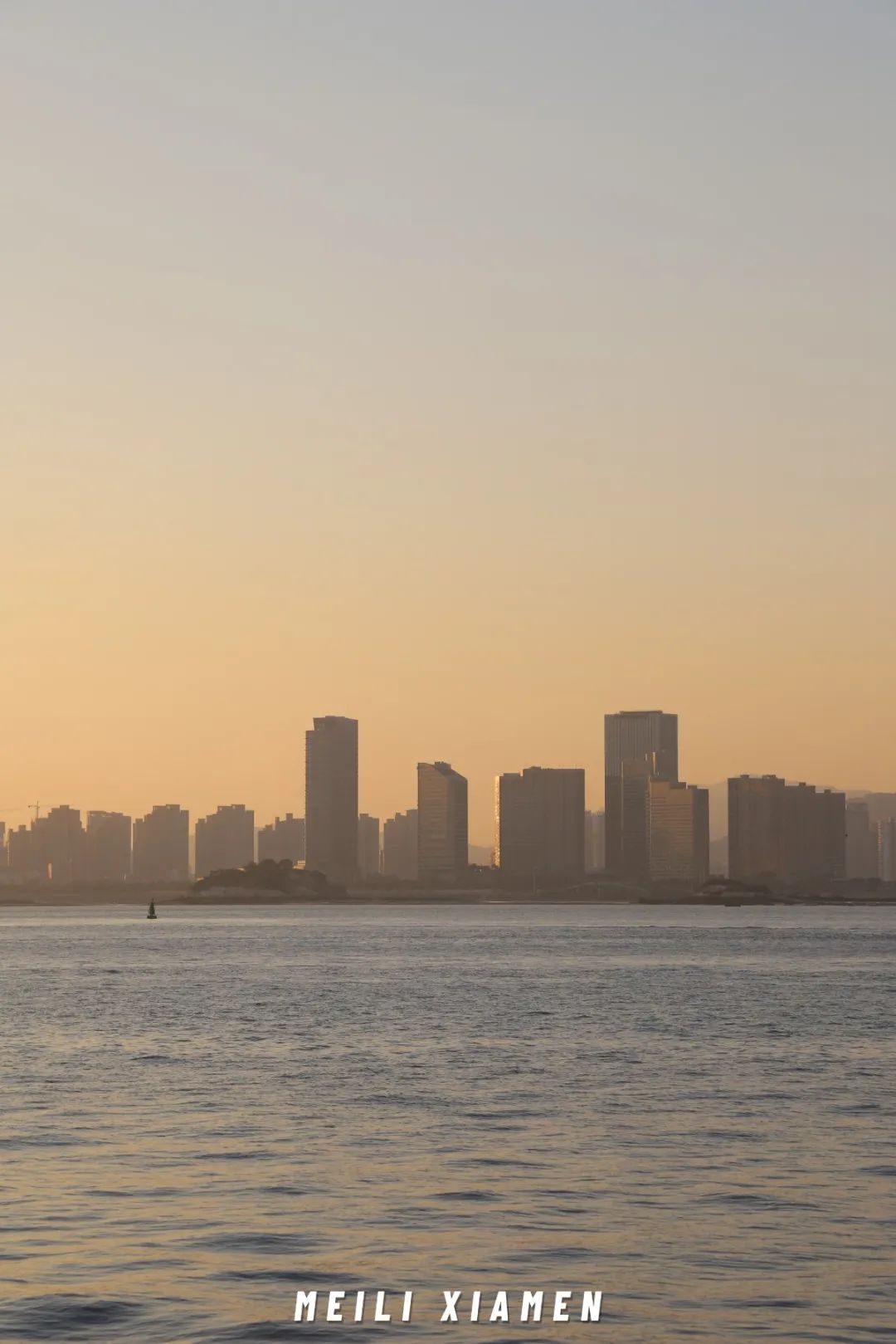 海湾公园看日落最好的地方,最美日落海滩打卡点