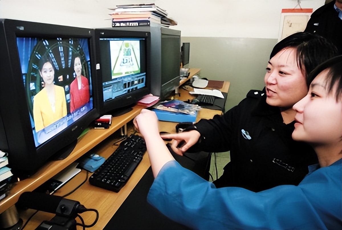 12年前,北京女模特为给男友买跑车,诈骗世界冠军和姨父320万