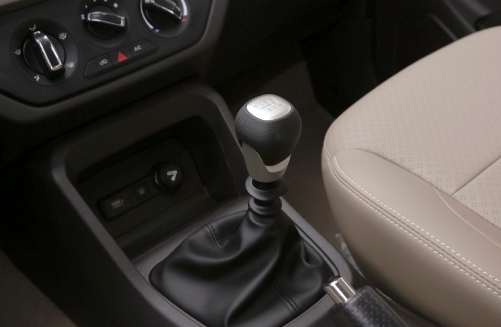 宝马m怎么那么贵,宝马minicooper手动挡