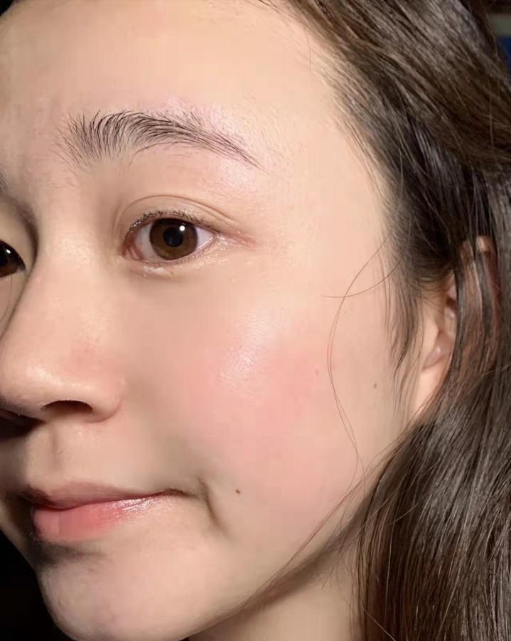 乳液好还是爽肤水好,乳液好还是水好