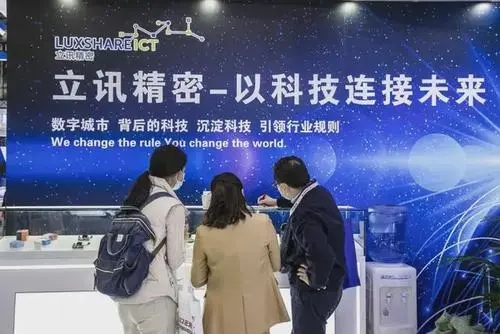 河南郑州富士康王来春,中国最美打工妹富士康