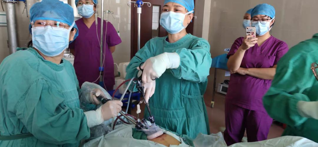 得了子宫腺肌症必须切除子宫吗,子宫腺肌症严重了只能切除子宫吗