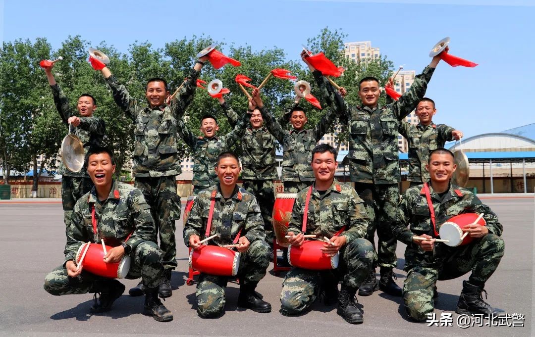 打造文化产业树立文化自信,打造文化阵地助推精神文明建设