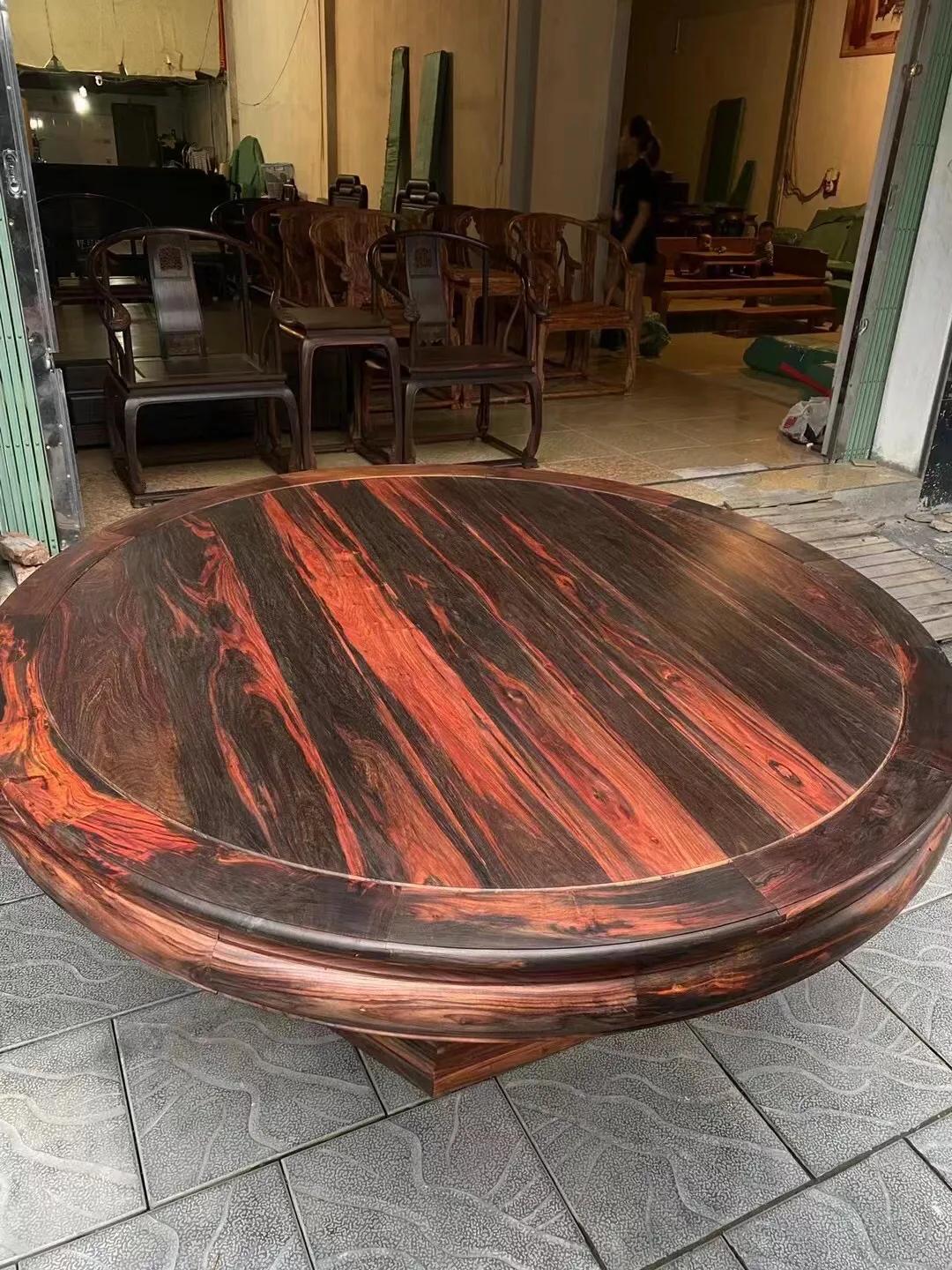 黑飘红属于大红酸枝的顶级吗,大红酸枝开料定制餐桌