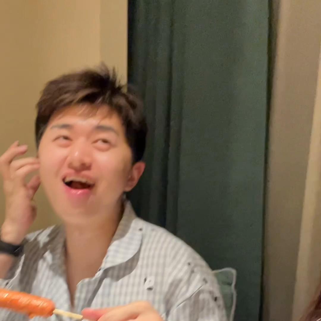 这四天过得迷迷糊糊的，下次去的时候得计划一下再行动咯#...