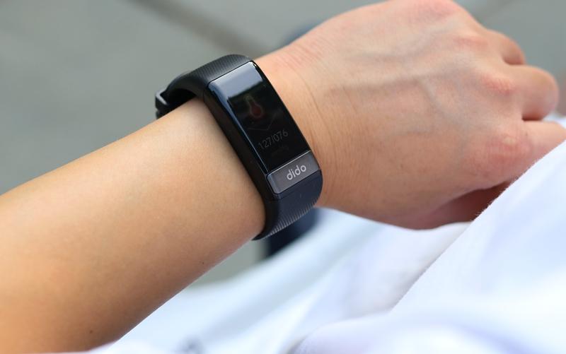 血压心电监测手环靠谱吗,测血压心电图智能手环心率监测仪