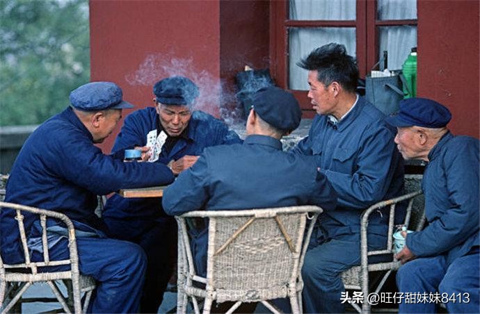 老照片80年代真实的百姓生活,六七十年代的农民真实的照片