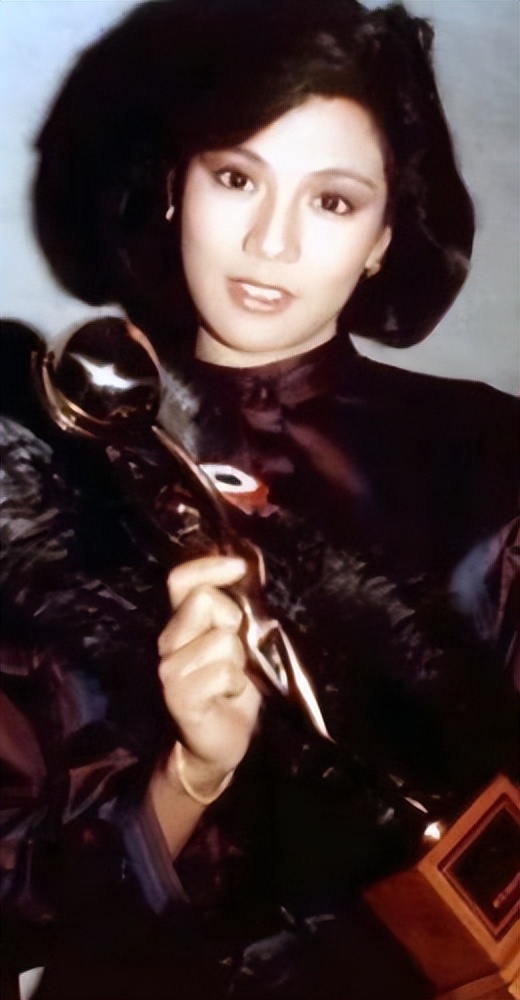 英年早逝的20位明星,这些英年早逝的明星至今令人痛心