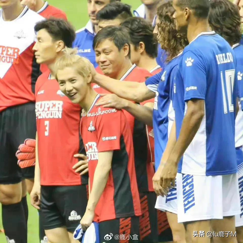 鹿晗和范志毅韩国踢球,鹿晗范志毅搭档