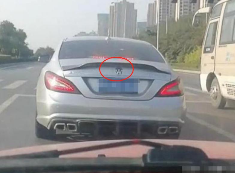 一辆大奔落地价是多少,一辆大奔2019年多少钱