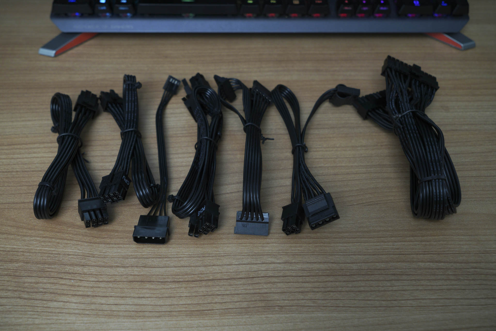 5700g后期可以加什么显卡,5700gvega相当于什么显卡