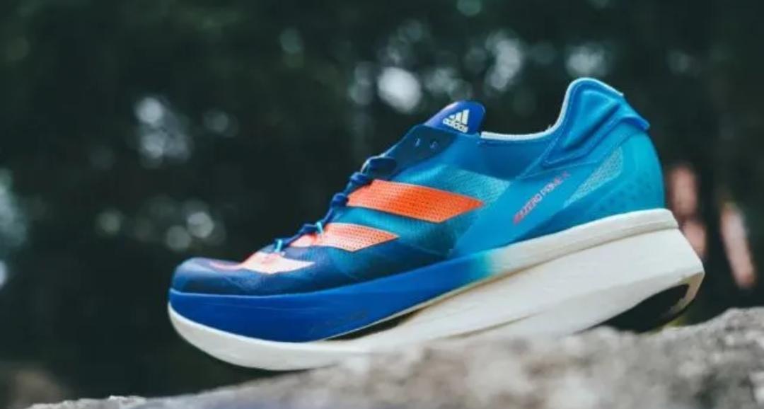 阿迪达斯受欢迎的鞋子,阿迪达斯climawarm跑鞋怎么样