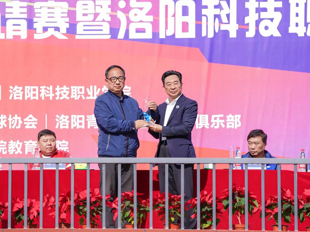 椹伴獘缁胯尩,椹伴獘缁胯尩瓒冲绮惧僵