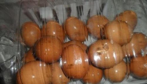 怎样腌鸡蛋壳,怎样腌鸡蛋出油又好吃窍门