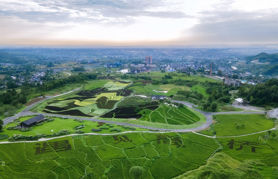 峨眉高桥小镇是哪个公司开发的,峨眉高桥小镇门票