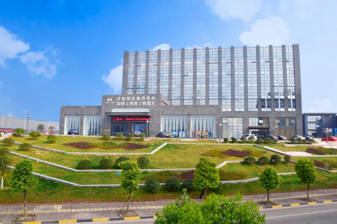 非凡十年强军,非凡十年出彩中原