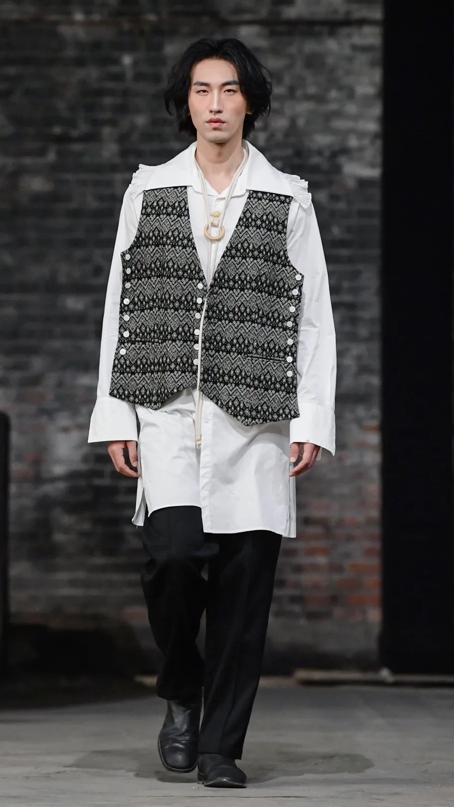 30岁男人高逼格男装推荐,适合40岁男士的中国风男装