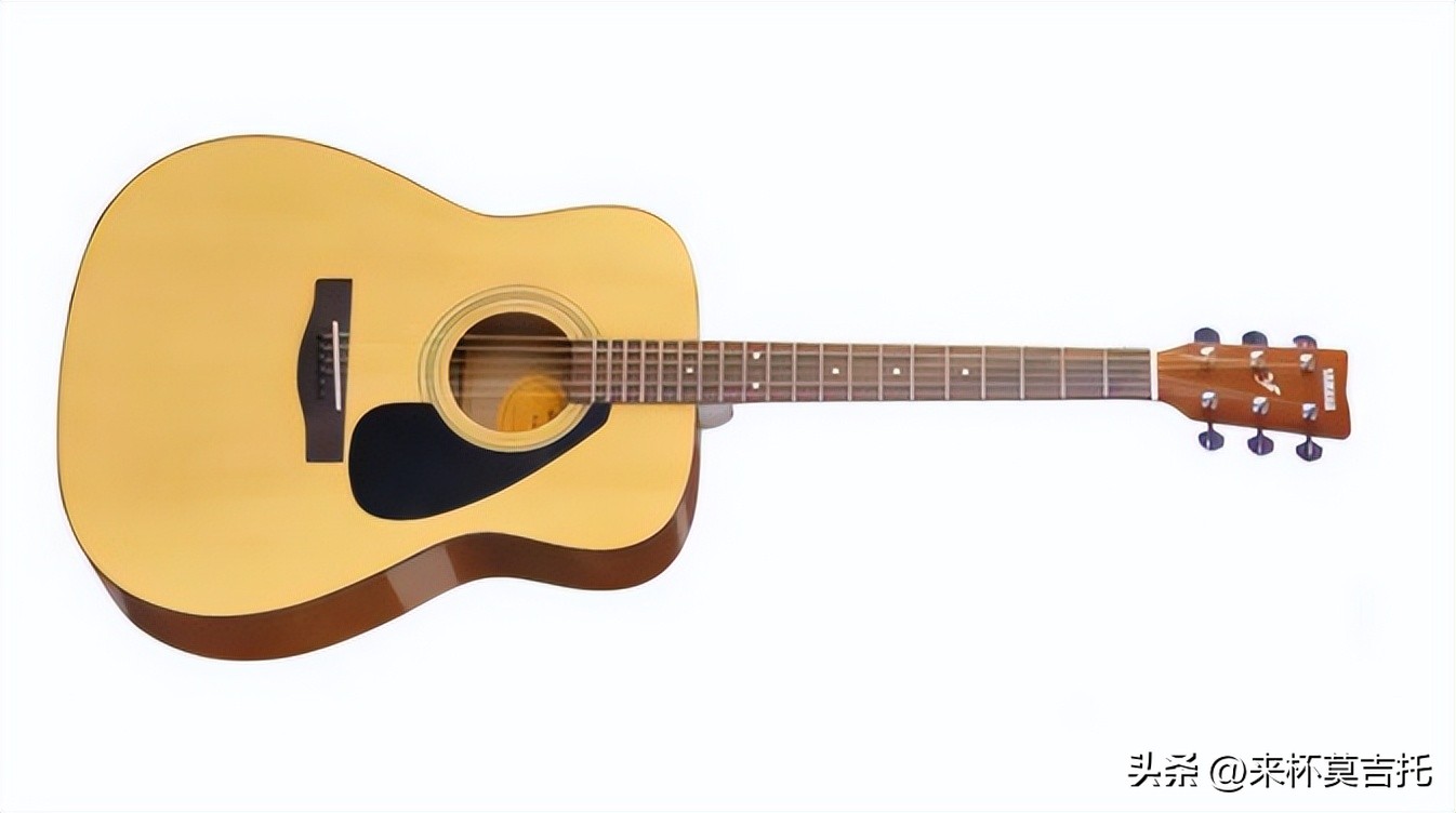 初学者吉他选购潮牌子,学吉他自己买吉他还是用送的吉他