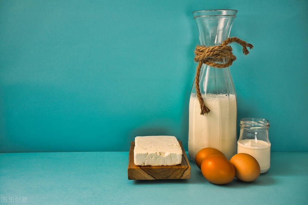 四种高嘌呤食物尿酸高的人痛风,尿酸高引起的痛风饮食习惯很重要