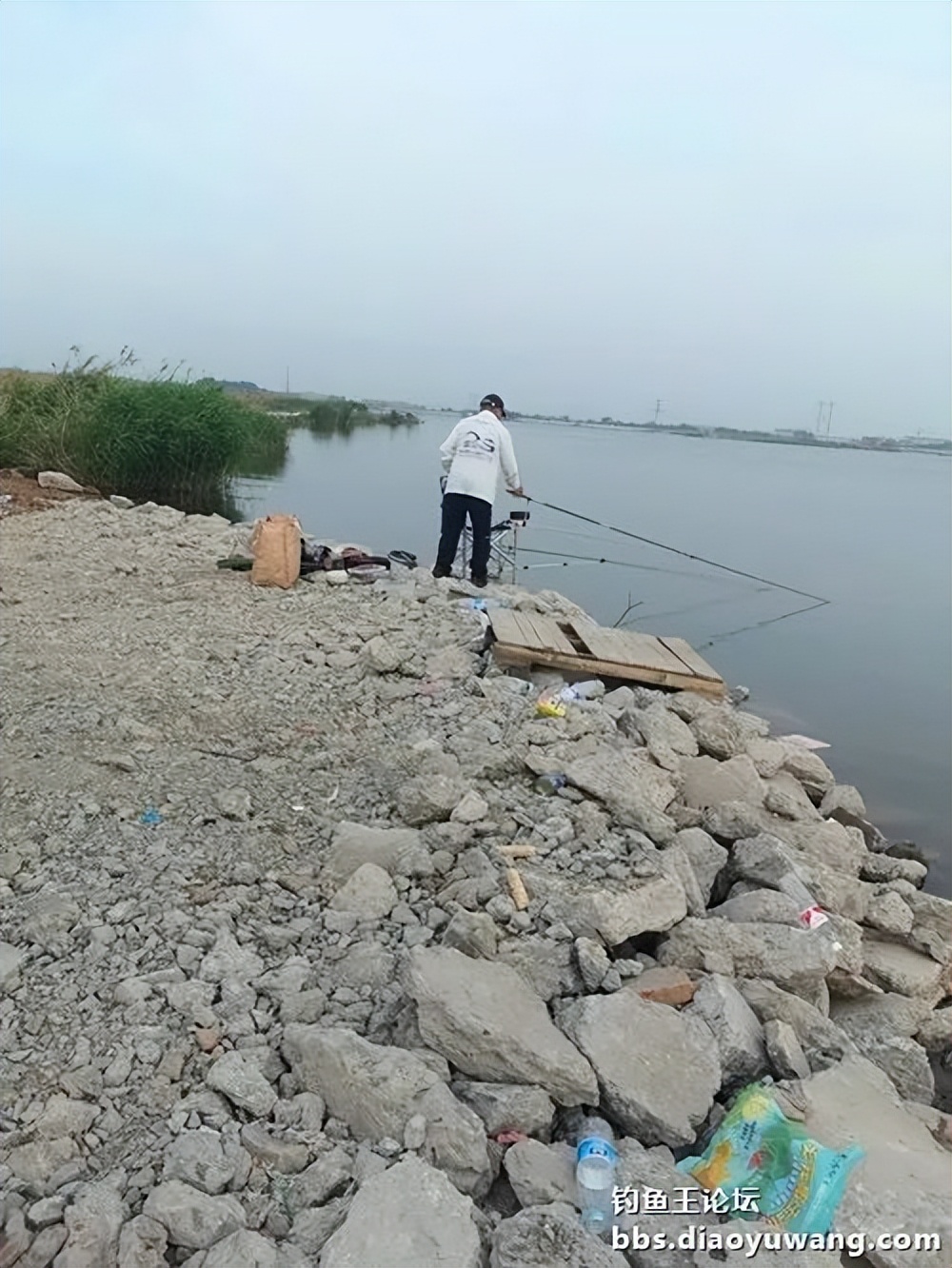 夜钓沙坑钓鱼视频大全,首钓