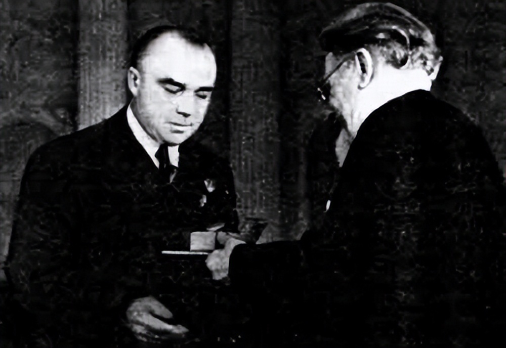 335、他被誉为苏联的歼击机之父！