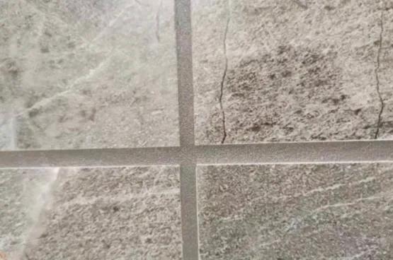 做美缝环氧彩砂你们都花了多少钱,环氧彩砂自己美缝靠谱吗