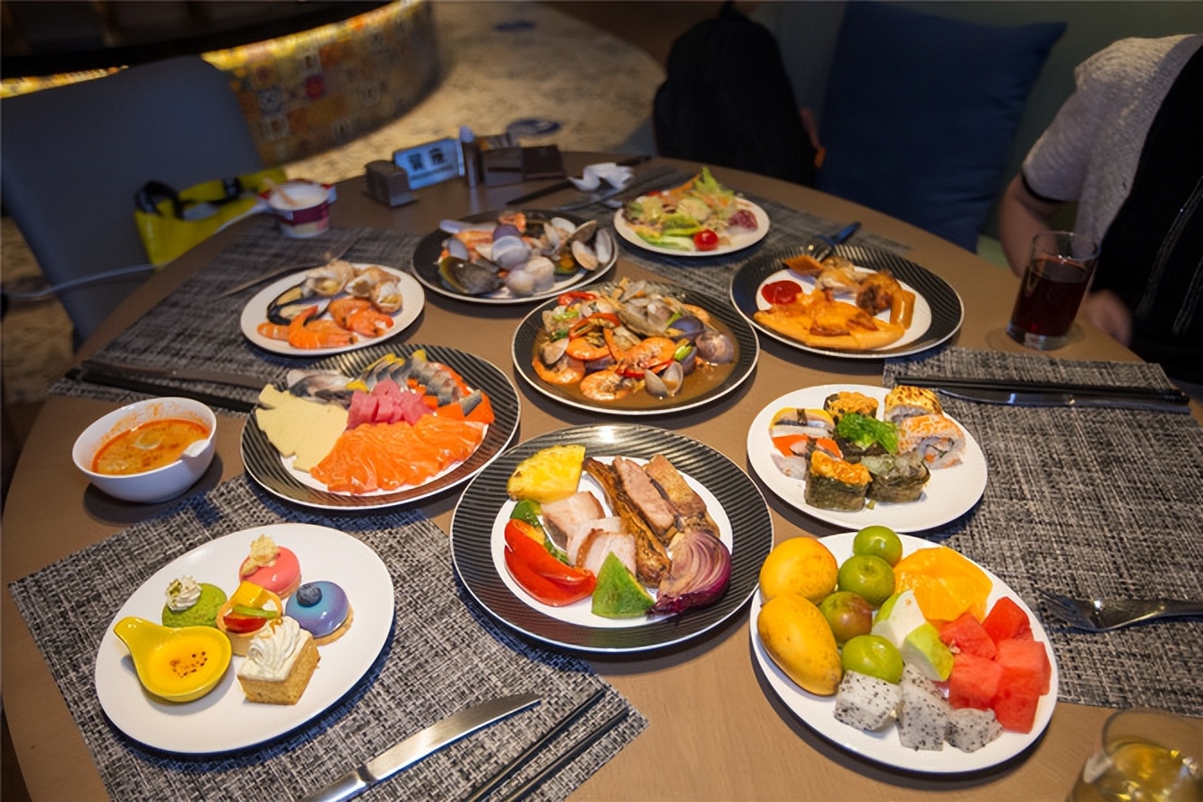 黄岐希尔顿龙狮轩中餐厅早茶,佛山黄岐美食推荐早茶