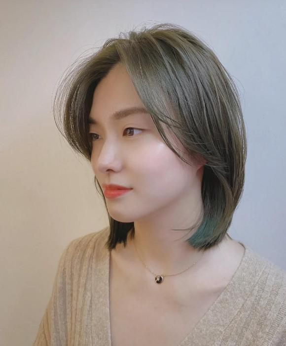 内扣发型为什么老要打理,短发内扣发型女2021流行发型减龄