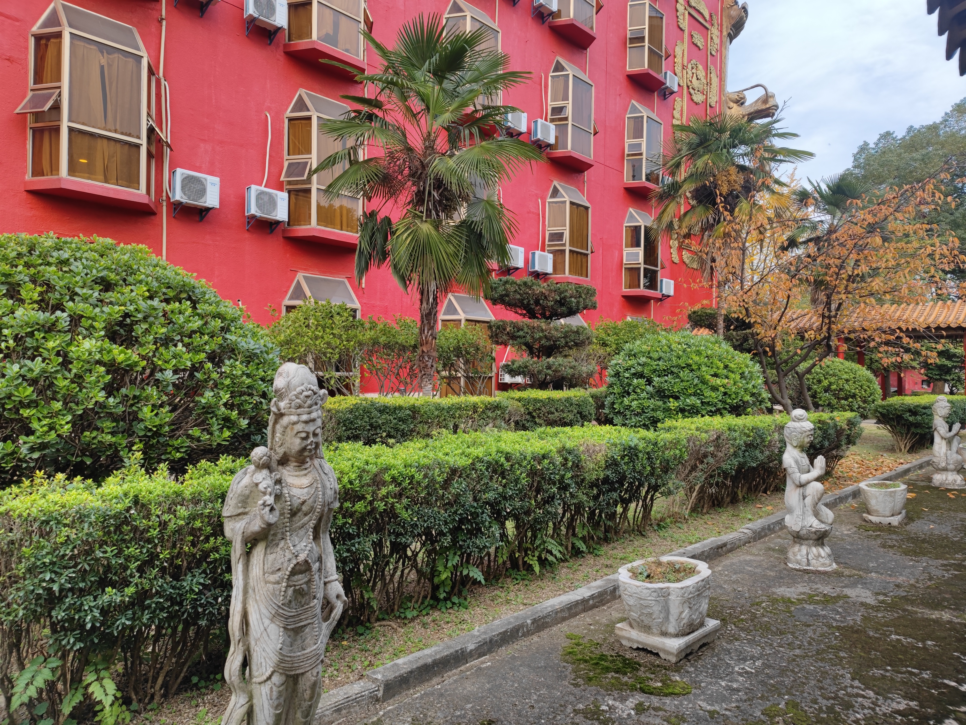 武汉湖滨花园大酒店,武汉湖滨花园酒店传说