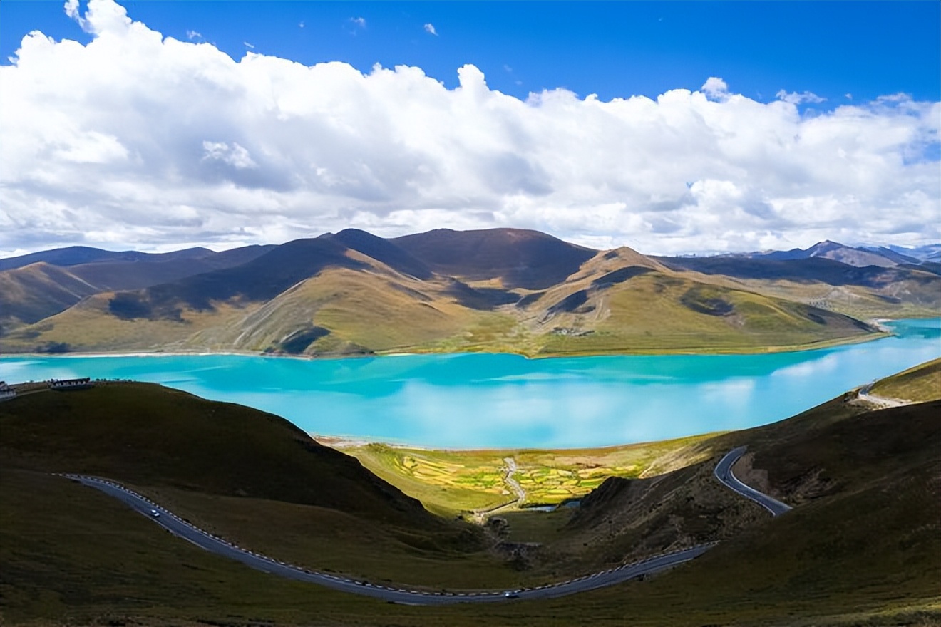 4月暖和自驾游适合去的地方,这个季节适合去哪旅游自驾