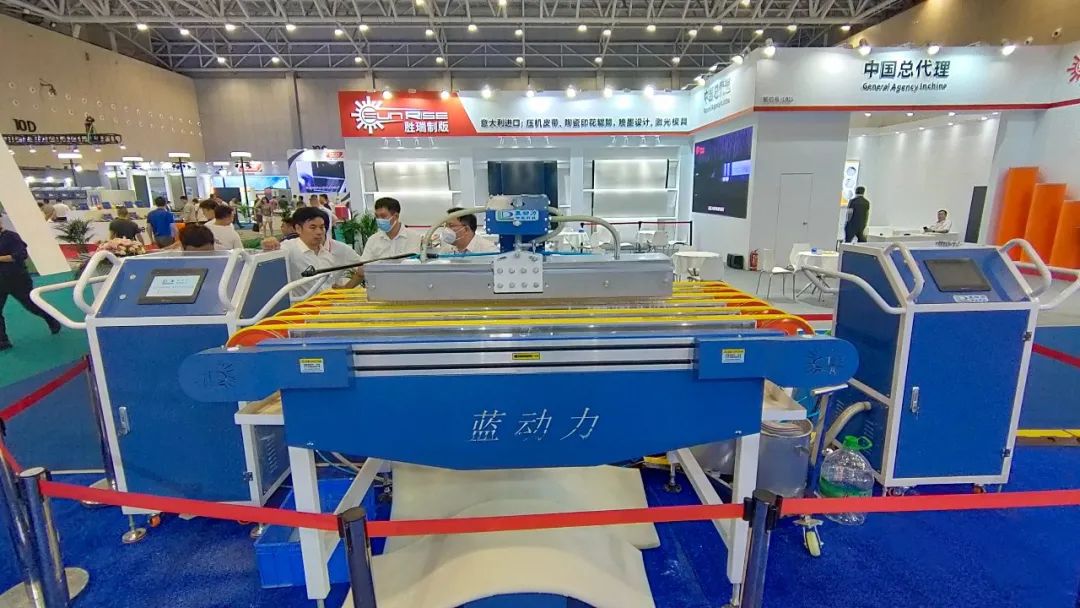 最新低碳智能技术亮相石油装备展,低碳技术与智能制造科技博览会