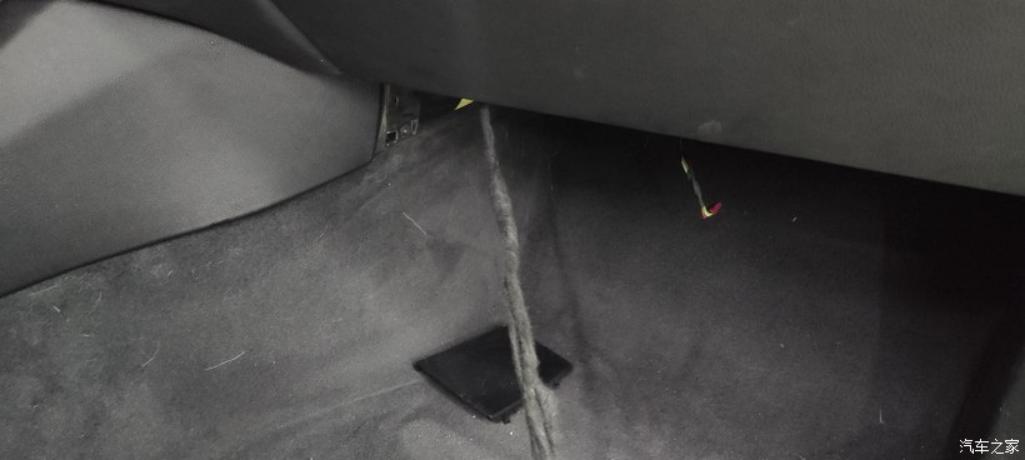 2021年宝马7系的座椅通风,夏日用车宝马