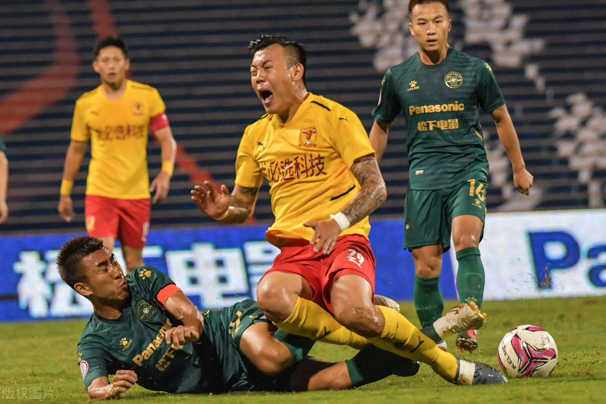 所谓的郑智接班人张佳祺,辗转加盟浙江绿城,能否再展雄风