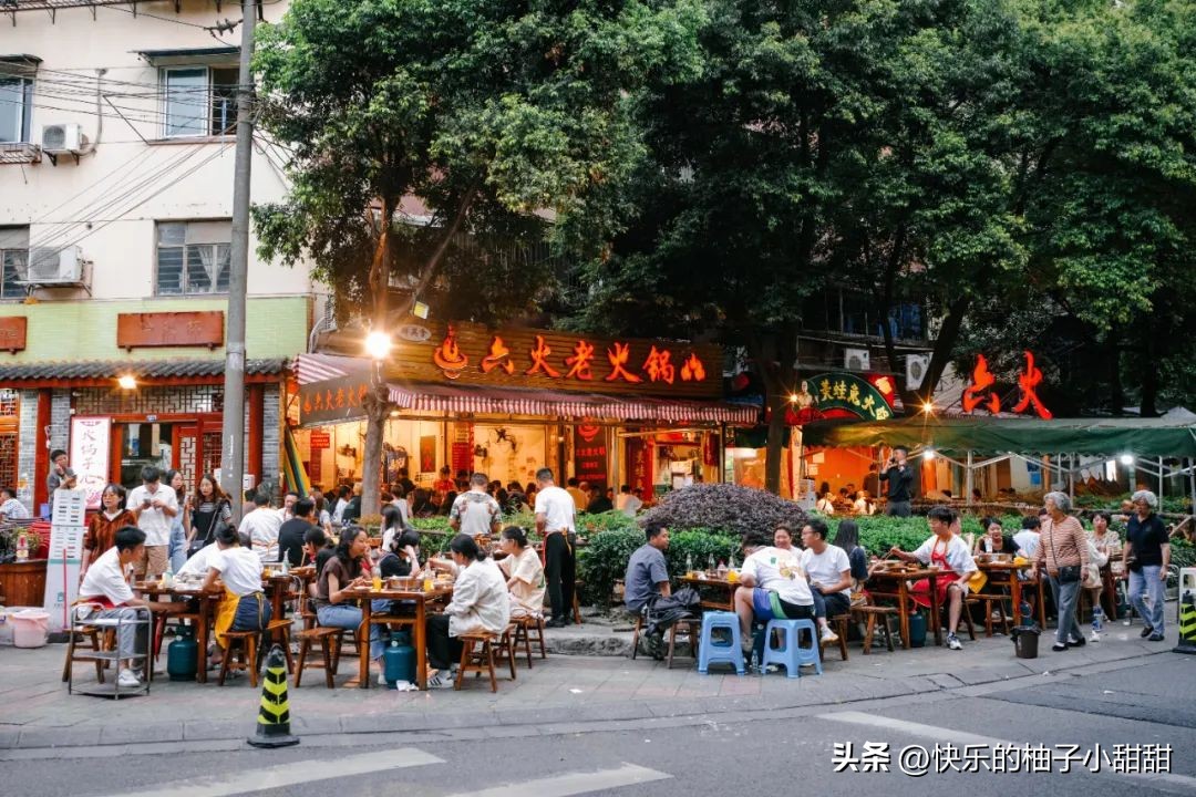 讲道理！吃过这几家馆子才算来到了成都！