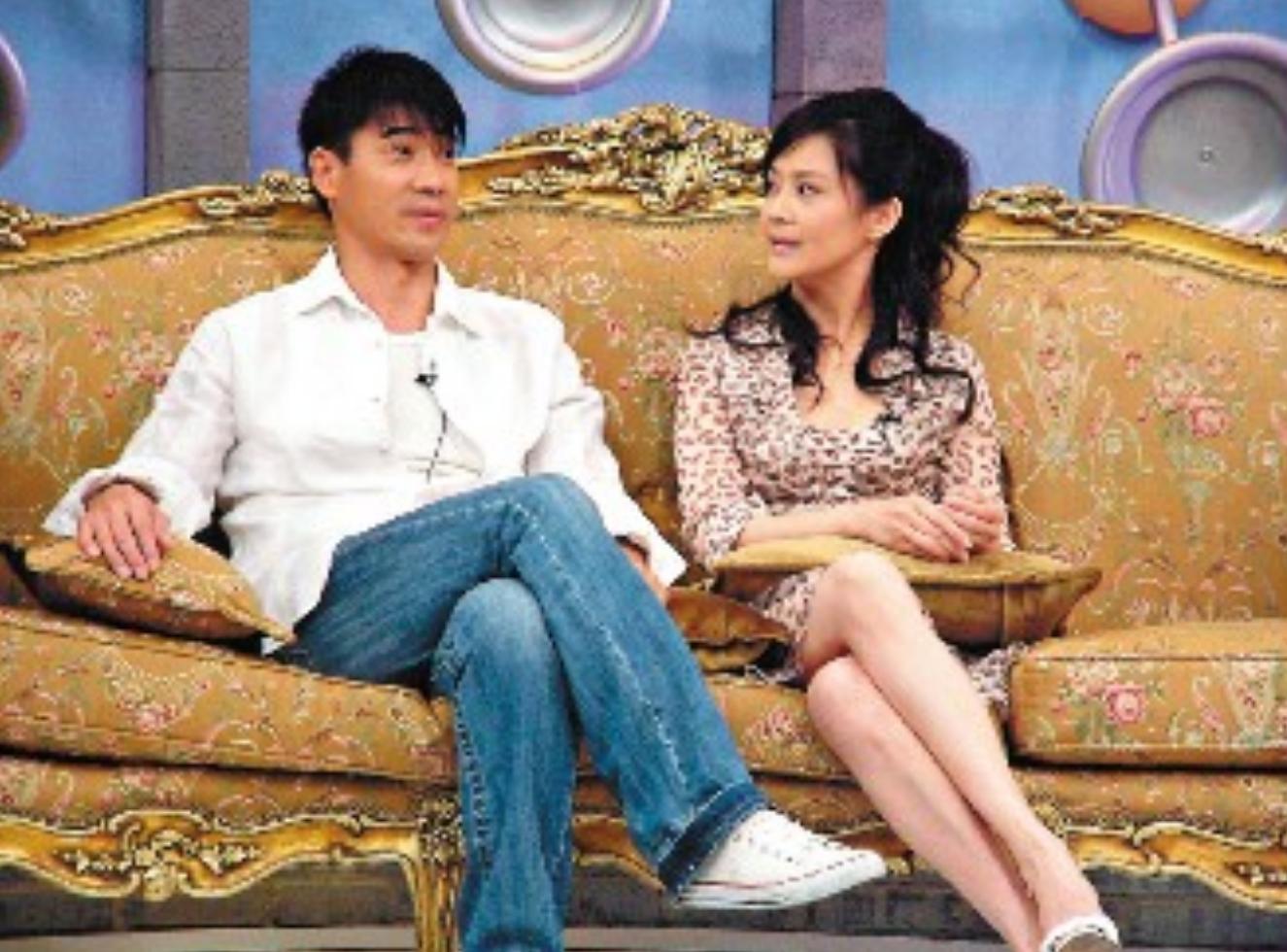 “最美婉君”与丈夫恋爱10年，生一双儿女，今58岁的她怎样了？