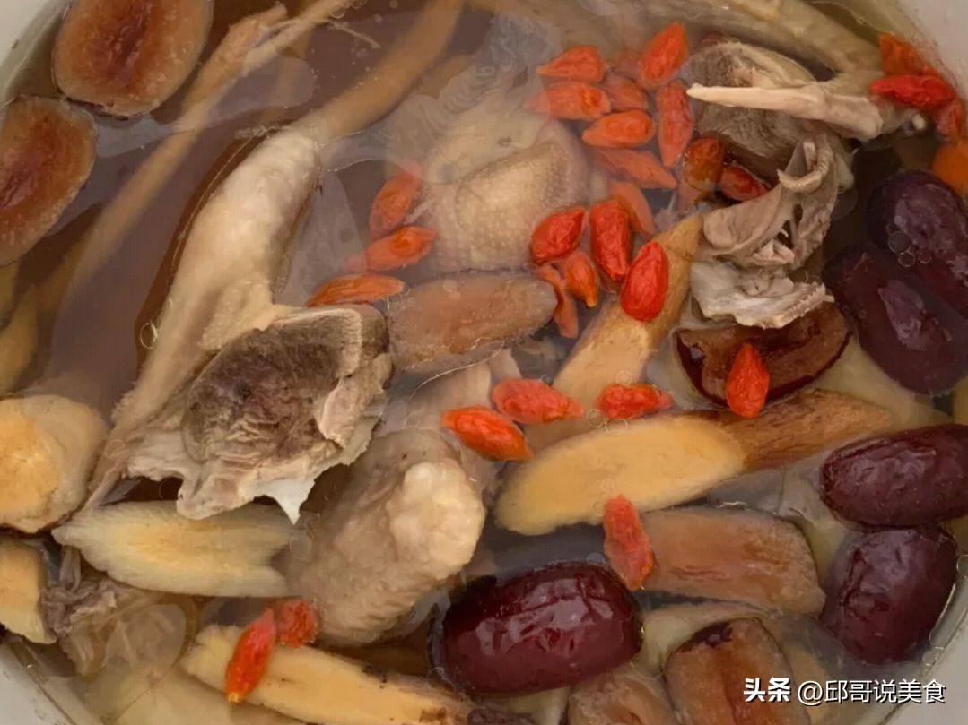 冬天滋润营养又去燥的5道汤,入冬转凉一定要喝的八道营养汤