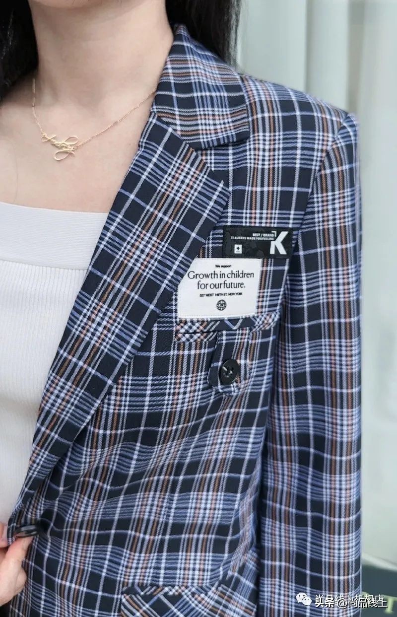 【阿依莲】秋装一口价49、79元任选，冬装一口价99、159、199任选