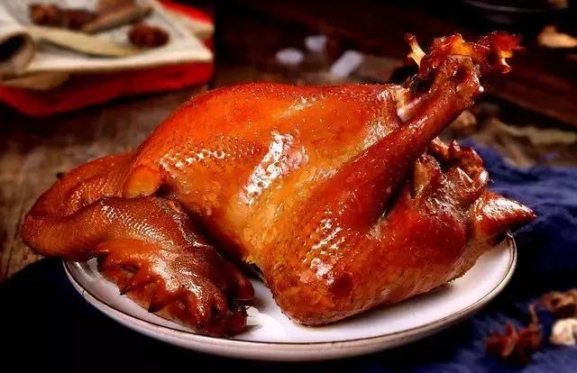 养3000只土鸡一年净赚多少,在四川养500只土鸡一年能赚多少钱