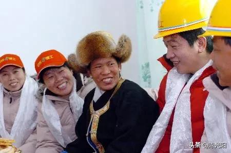 *疆新**人和*藏西**人在内地工厂的稀缺现象：他们为什么不愿意进厂呢？